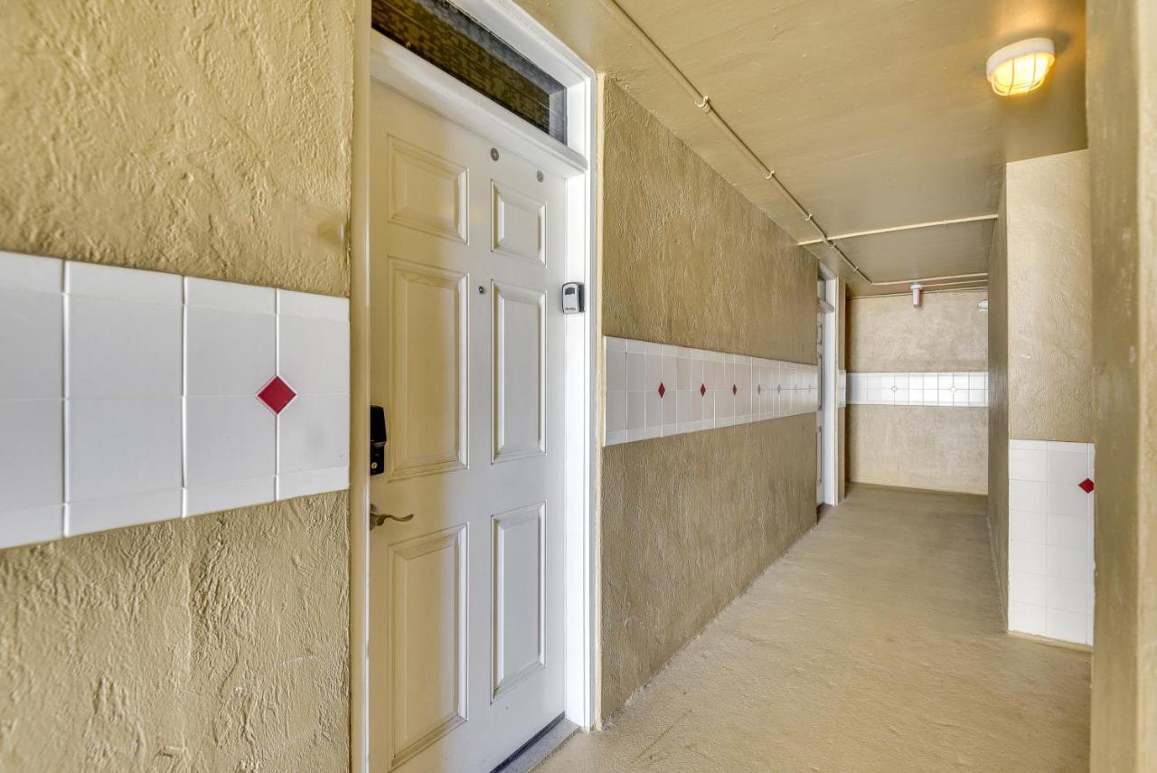 Breezy Daytona Beach Studio With Balcony And Views! Buitenkant foto